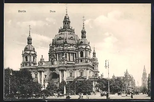 AK Berlin, Blick auf den Dom bei Abendrot