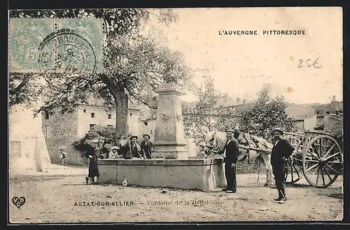 AK Auzat-sur-Allier, Fontaine de la République