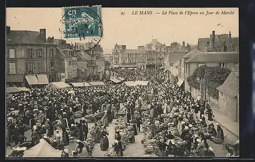 AK Le Mans, La Place de l`Eperon un jour de Marché