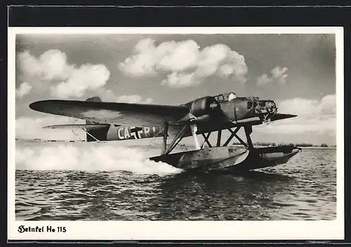 AK Wasserflugzeug des Typs Heinkel He 115 der deutschen Luftwaffe