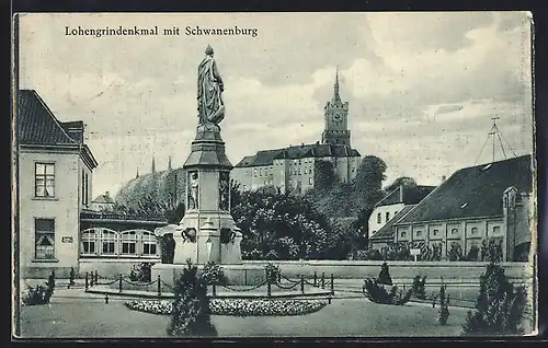 AK Kleve / Rhein, Lohengrindenkmal mit der Schwanenburg