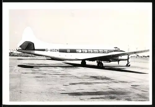 Fotografie Flugzeug, Passagierflugzeug Kennung G-AOZN
