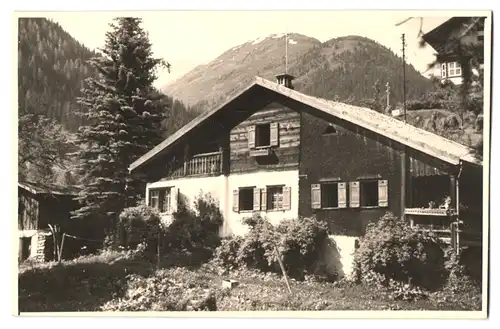 10 Fotografien unbekannter Fotograf, Ansicht St. Anton am Arlberg, Villa Aussen - & Innenansichten, Inneneinrichtung