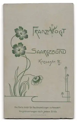 Fotografie Franz Vogt, Saargemünd, Kreuzstr. 15, Junger Herr im Anzug mit Krawatte