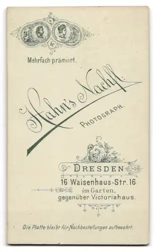 Fotografie Hahn`s Nachfl., Dresden, Waisenhaus-Str. 16, Ältere Dame mit Kragenbrosche
