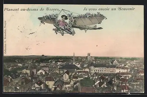 AK Troyes, Frau fliegt mit Segelflugzeug über den Ort
