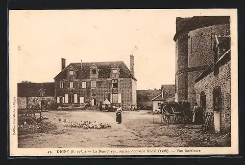 AK Digny, La Romphaye, ancien domaine féodal, Vue intérieure