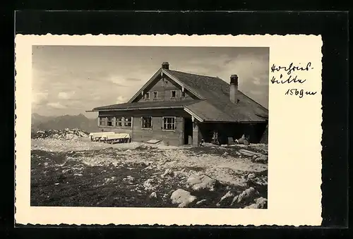 AK Hochfried-Hütte, Berghütte mit Panorama