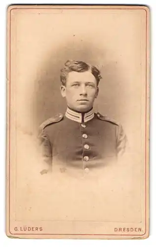 Fotografie G. Lüders, Dresden, Soldat in Garde Uniform