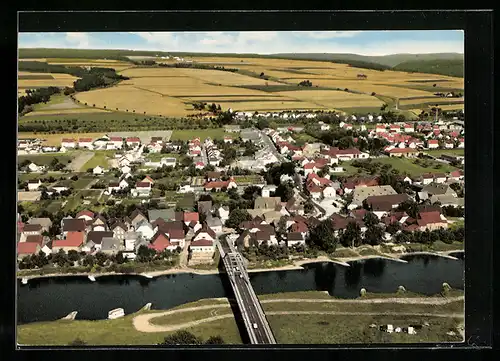 AK Lauenförde / Oberweser, Ortsansicht vom Flugzeug aus, Hotel Zur Weser an der Weserbrücke