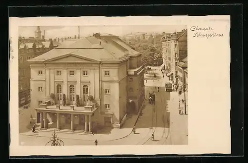 AK Chemnitz, Schauspielhaus mit Strassenpartie