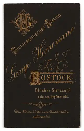 Fotografie George Hornemann, Rostock, Bürgerliche Dame mit Haube