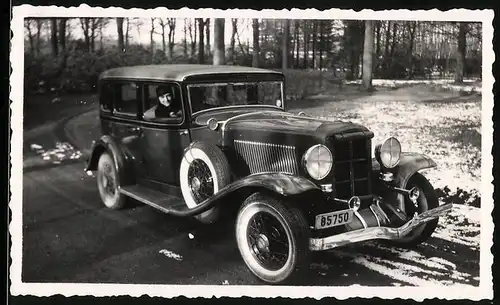 Fotografie Auto Auburn (1932), PKW bei Hoogboom / Belgien, Kennzeichen 85750