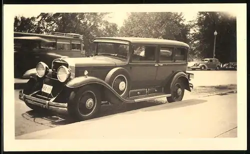 Fotografie Taylor Photo Company, Auto Cadillac V8 (1930), Luxus Limousine