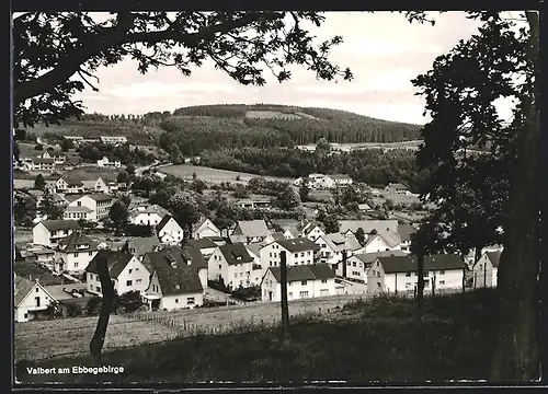 AK Valbert am Ebbegebirge, Ortsansicht von einem Hügel aus