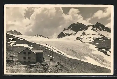 AK Wiesbadenerhütte, Berghütte mit Piz Buin
