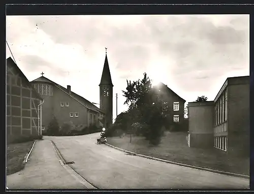 AK Lippetal-Hultrop, Lebensmittel und Gastwirtschaft C. Bilstein, Strassenpartie