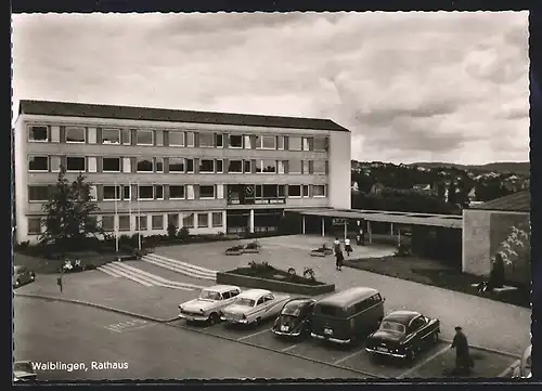 AK Waiblingen, Autos parken vor dem Rathaus
