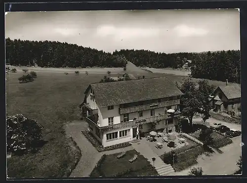 AK Freudenstadt-Lauterbad /Schwarzwald, Gaststätte und Pension Berghof aus der Vogelschau