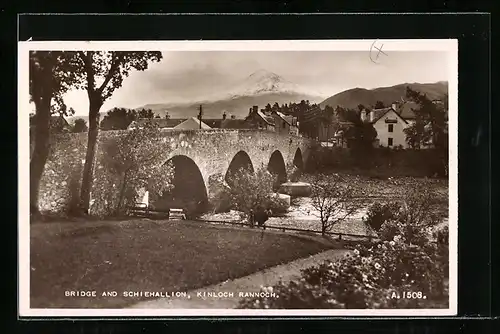 AK Kinloch Rannoch, Bridgeand Schiehallion