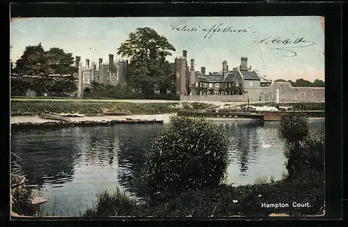 AK Hampton, Court, Dampfer am Hafen