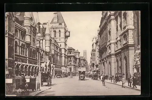 AK London, the Law Courts