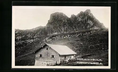 AK Hoch-Alp-Hüte, Berghütte mit Aggenstein