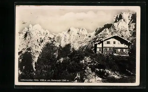 AK Mittenwalder Hütte, Berghütte am Karwandel