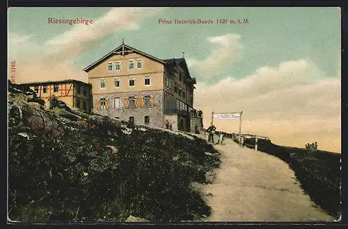 AK Prinz Heinrich-Baude im Riesengebirge, Blick auf das Eingangsschild