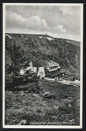 AK Hampelbaude im Riesengebirge mit Berghütte im Hintergrund