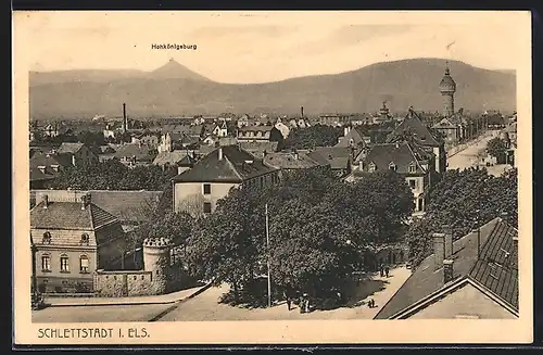 AK Schlettstadt i. Els., Blick über die Ortschaft zur Hohkönigsburg