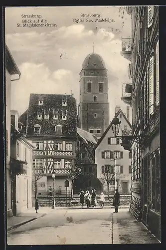 AK Strassburg, Strassenpartie mit St. Magdalenenkirche
