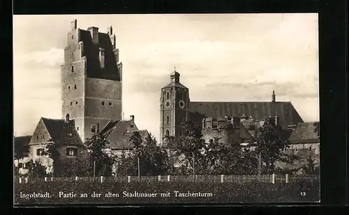 AK Ingolstadt, Partie an der alten Stadtmauer mit Taschenturm