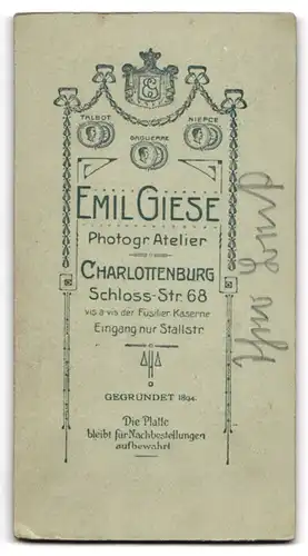 Fotografie Emil Giese, Berlin-Charlottenburg, Soldat in Feldgrau Gardeuniform Eisenbahnregiment