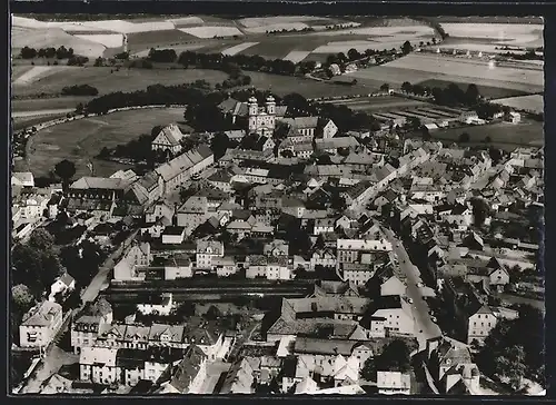 AK Waldsassen /Opf., Ortsansicht mit Kirche aus der Vogelschau