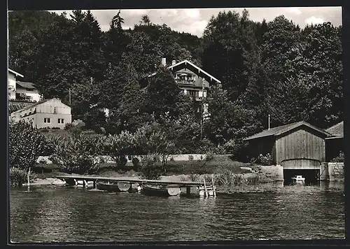 AK Tegernsee, Erholungsheim des Bankhauses Merck, Finck & Co., München, Bootshaus mit Badestrand