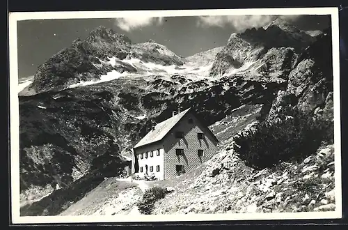 AK Pfeilschutzhaus, Blick auf die Hütte