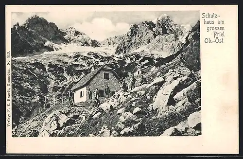 AK Schutzhaus am grossen Priel, Berghütte mit Umgebung und Wanderern
