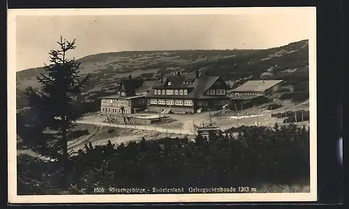 AK Gelerguckenbaude im Riesengebirge, Blick vom Wald aus