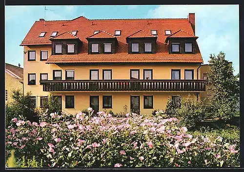 AK Gremsdorf, Gasthof-Hotel-Pension Göb über blühende Hecke, Hauptstr. 14