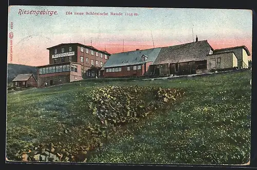 AK Neue Schlesische Baude, Partie an der Baude im Riesengebirge