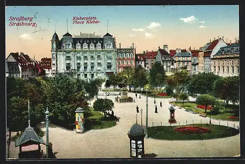 AK Strassburg, Kleberplatz mit Litfasssäulen