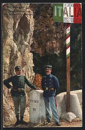 AK Menton, französischer und italienischer Soldat stehen vor der Grenze