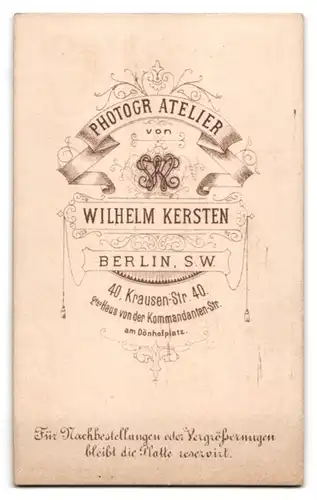 Fotografie Wilhelm Kersten, Berlin, Krausenstr. 40, Herr mit Schnurrbart im Anzug