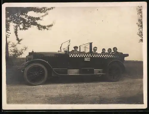 Fotografie Auto Protos 10/45 C1 (1926), Cabriolet wird als Taxi / Droschke eingesetzt