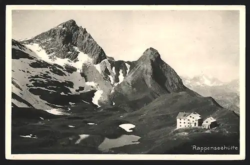 AK Rappenseehütte, Berghütte mit Gipfeln aus der Vogelschau