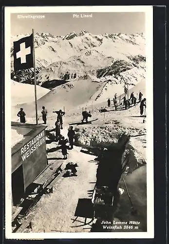 AK John Lemms-Hütte, Berghütte am Weissfluh mit Silvrettagruppe und Piz Linard