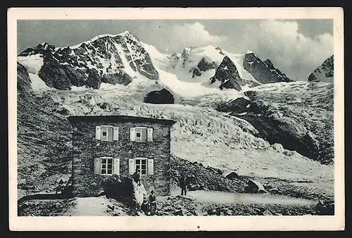 AK Tschiervahütte, Berghütte und Berninagruppe im Schnee