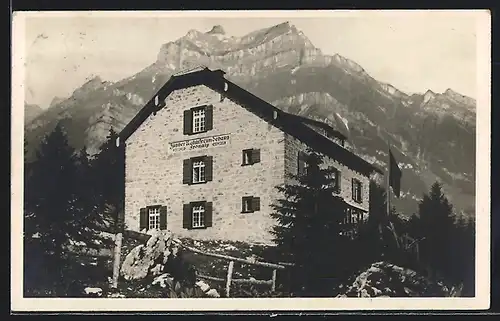 AK Zürcher Naturfreundehaus, Berghütte auf der Fronalp