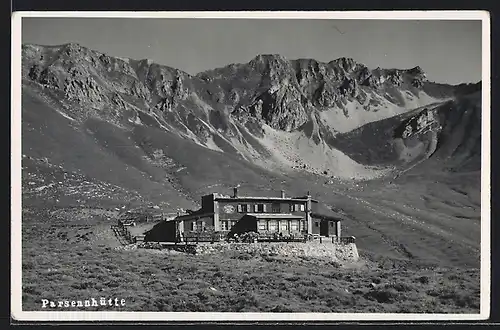 AK Parsennhütte, Berghütte mit Panorama